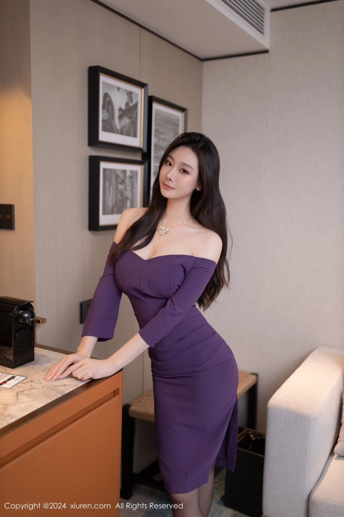 [XiuRen秀人网]第8881期小逗逗写真-秀人资源网